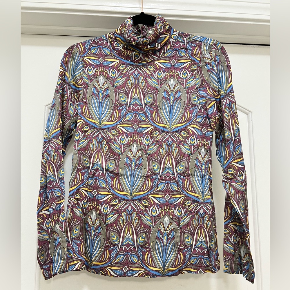 SFIZO Sfizio Art Deco Style Mockneck Top - Picture 7 of 14